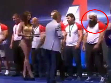 Kadını görünce...