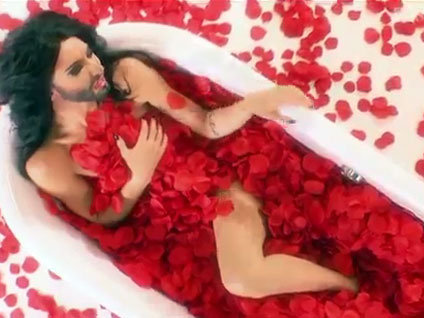 Conchita Wurst'in Rise Like A Phoenix