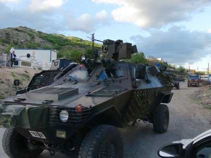 Tunceli'de alay komutanına bombalı tuzak