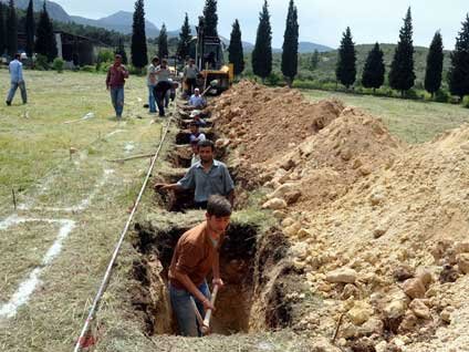 Soma'da hayatını kaybedenler yan yana gömülecek