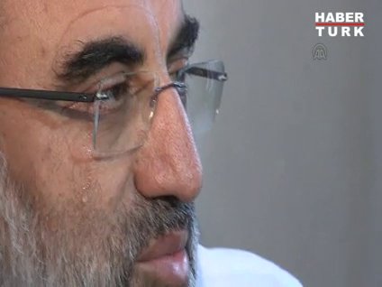 Taner Yıldız göz yaşlarını tutamadı