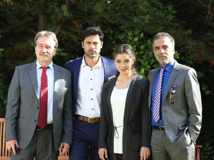 Show TV'nin merakla beklenen dizisinin yayın tarihi kesinleşti!