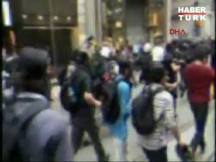 Taksim'de polis müdahalesi!