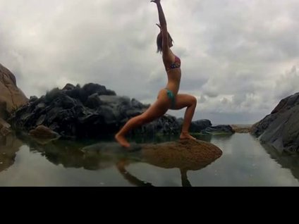 Sahilde yoga yapan kadının sonu!