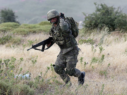 IŞİD'e karşı tüm seçenekleri masaya yatırdı