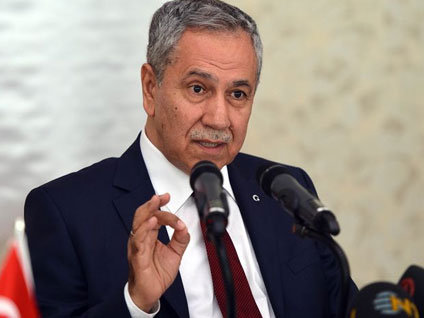 Bülent Arınç IŞİD'e Türkiye'den silah yardımı iddiasını değerlendirdi