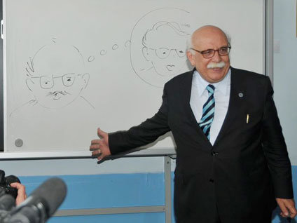 Bakan Nabi Avcı öğrencilik halinin karikatürünü çizdi