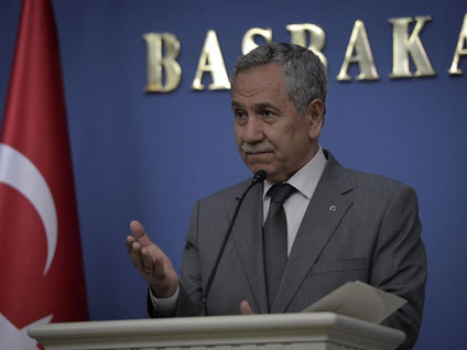 Bülent Arınç: "Şu anda müjdeli haber verecek durumda değilim"