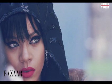 Rihanna'dan başörtüsü açılımı!