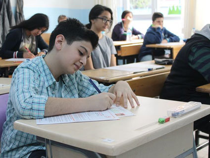 TEOG sınavında mahkeme yürütmeyi durdurma kararı aldı