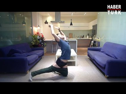 Elleri kullanmadan pantolon giymek mümkün!