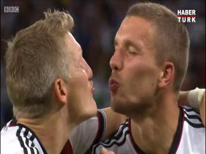 Alman yıldızlar geceye damga vurdu!