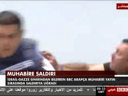 Muhabire canlı yayında şok saldırı!