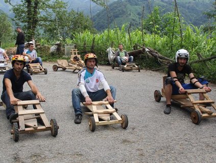 Laz Ralli'ye ilgi yoğun