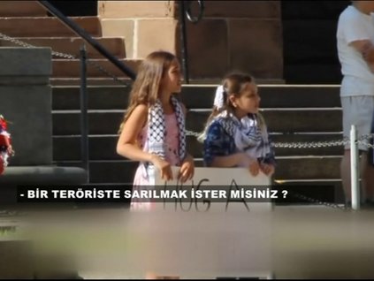 "Bir Teroriste sarılın" eylemi