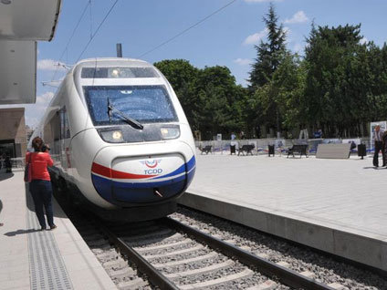 Bedava biletler karaborsada!