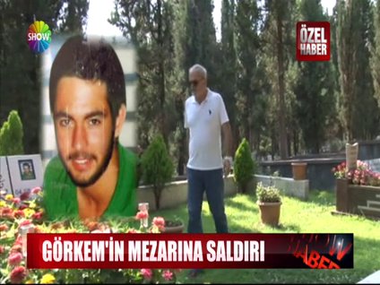 "Mezar taşında resmi var diye kırıyorlar"
