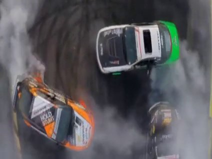 Formula 1 pistinde kıran kırana yarış!