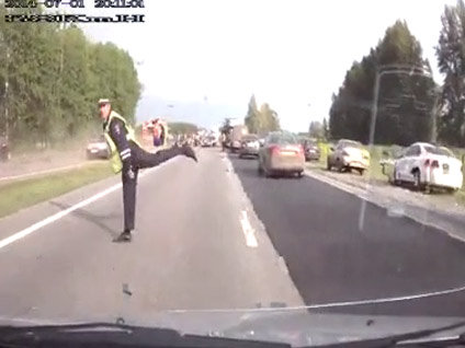 Rusya'da trafik polisi olmak!