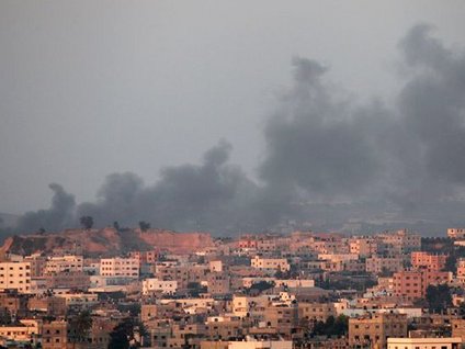 Gazze ateş altında