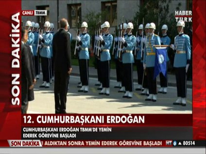 Erdoğan, tören kıtasını selamladı