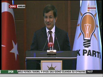Davutoğlu'ndan teşekkür yemeği