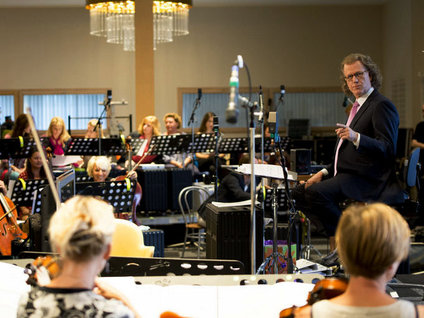 İstanbul'da bir vals esintisi...