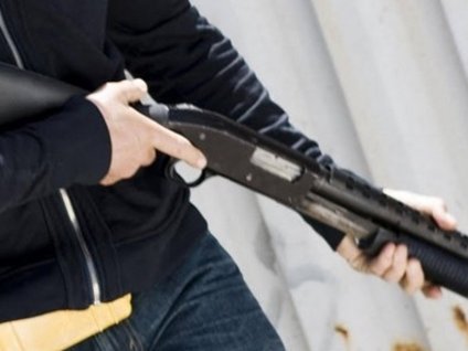 Bayram günü oğlunu öldürdü