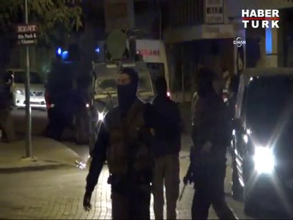 Bingöl Emniyet Müdürü Ürker'e sokak ortasında suikast