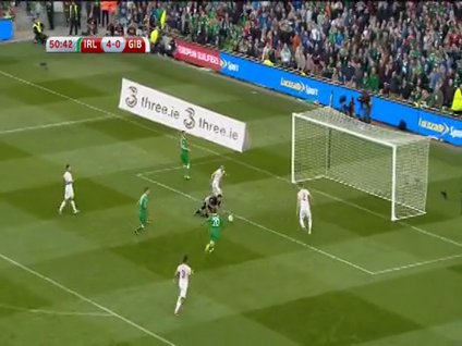 Kaleci bile şaşırdı!