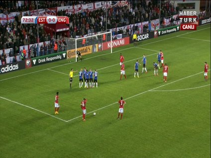 Rooney'den harika frikik!