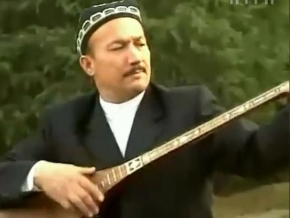 İnternette çok paylaşılan uygur türküsü