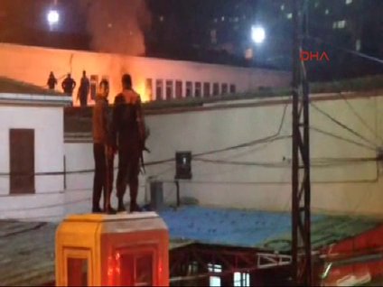 Kocaeli'de cezaevinde isyan