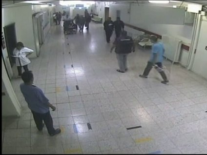 Acil serviste silah sesleri