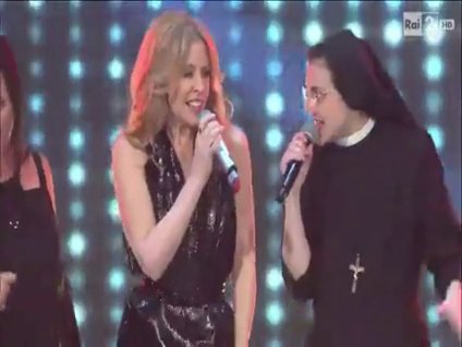 O şarkı Katolik dünyasını ayağa kaldırdı!