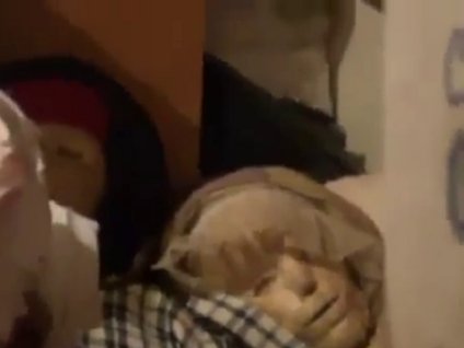 150 çocuğun cesedini mezardan çalıp mumyaladı