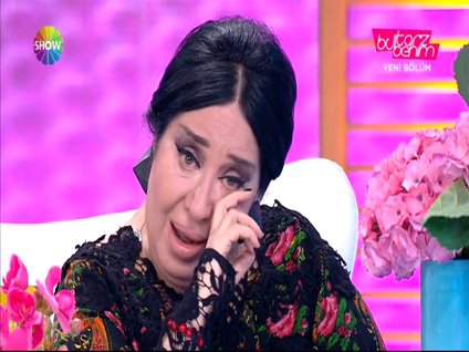 Nur Yerlitaş gözyaşlarına boğuldu