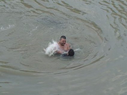 Bir garip intihar girişimi!