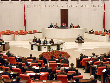 Yeni içtüzük düzenlemesi