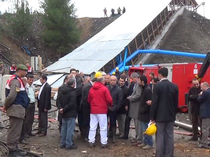 Madende göçük meydana geldi!