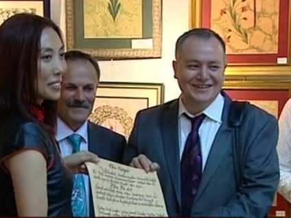 Bir Çinli'nin "Ebru" sanatı aşkı