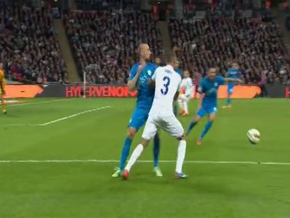 Welbeck farkı 2'ye çıkardı