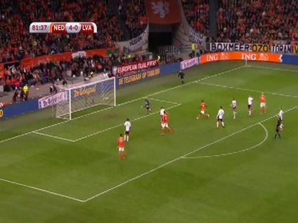 Arjen Robben maçtaki 2. golünü attı