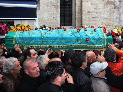 Anne Gezmiş son yolculuğuna uğurlandı