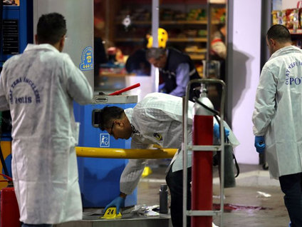 Akaryakıt istasyonunda çatışma: 2 ölü 4 yaralı