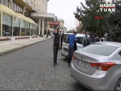 Fatih'te polise ateş açıldı!