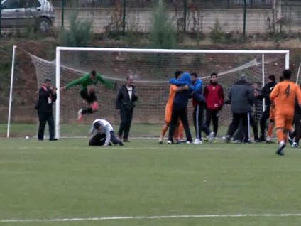 Yumruklu penaltı kavgası