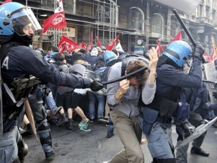 İtalya'da olaylı gece