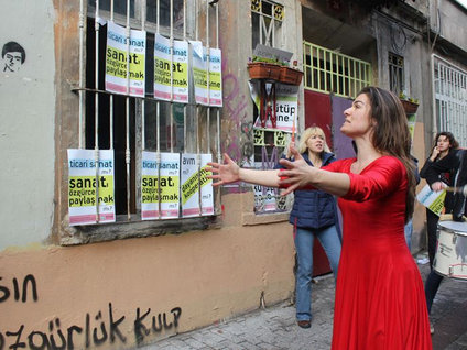 Kadıköy'de mahalle evi gerginliği