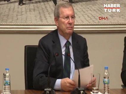 MHK Başkanı Zekeriya Alp istifa etti!